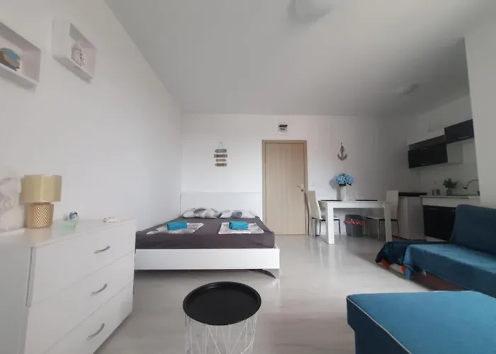 Sunny Day 6 Apartment *