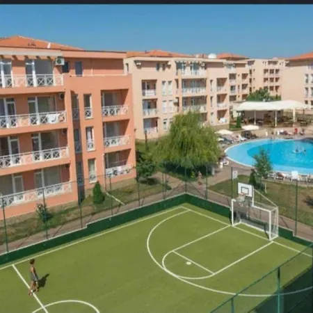 Sunny Day 6 Σάνι Μπιτς